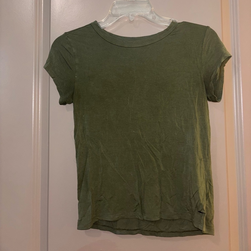 American Eagle Outfitters Sage Green Short Sleeve Tee
